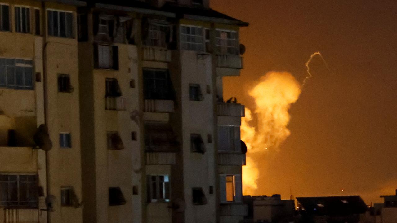 İsrail Gazze’yi vuruyor 4