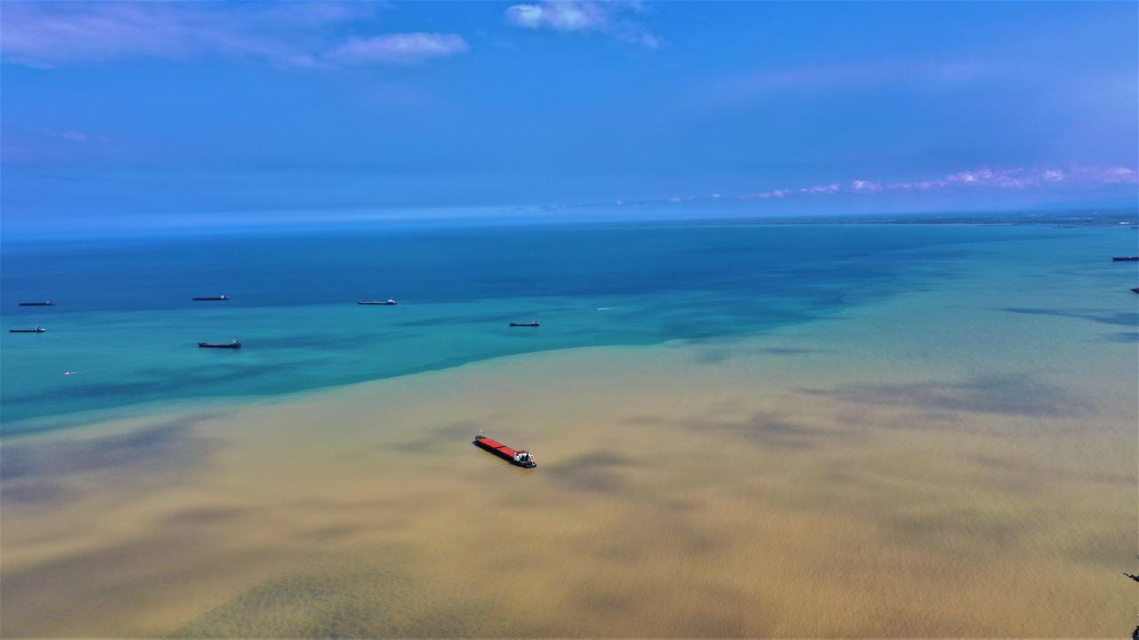 Samsun'da metrekareye 70 kilogram yağış: Denizin rengi değişti 4