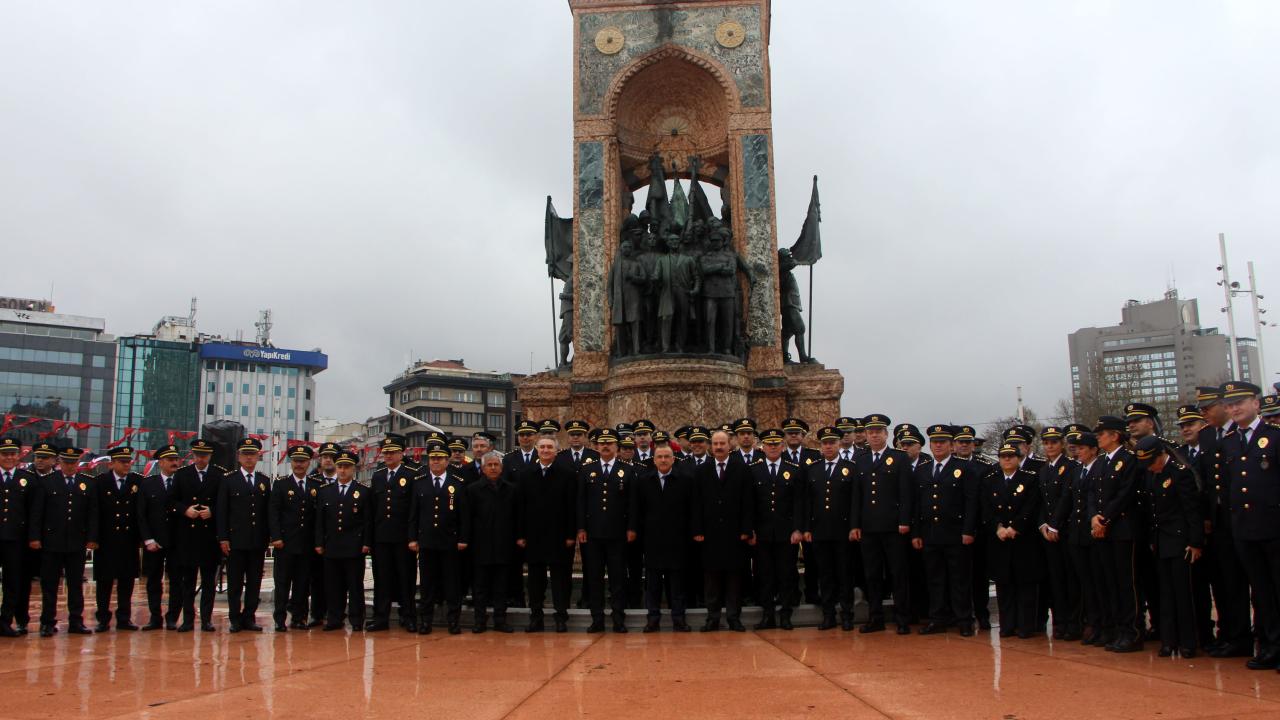 Türk Polis Teşkilatının kuruluşunun 178. yılı Taksim'de kutlandı 3