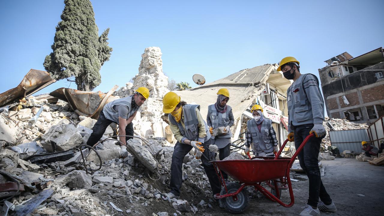 Antakya Ulu Camii'nin nitelikli eserleri kurtarılıyor 9
