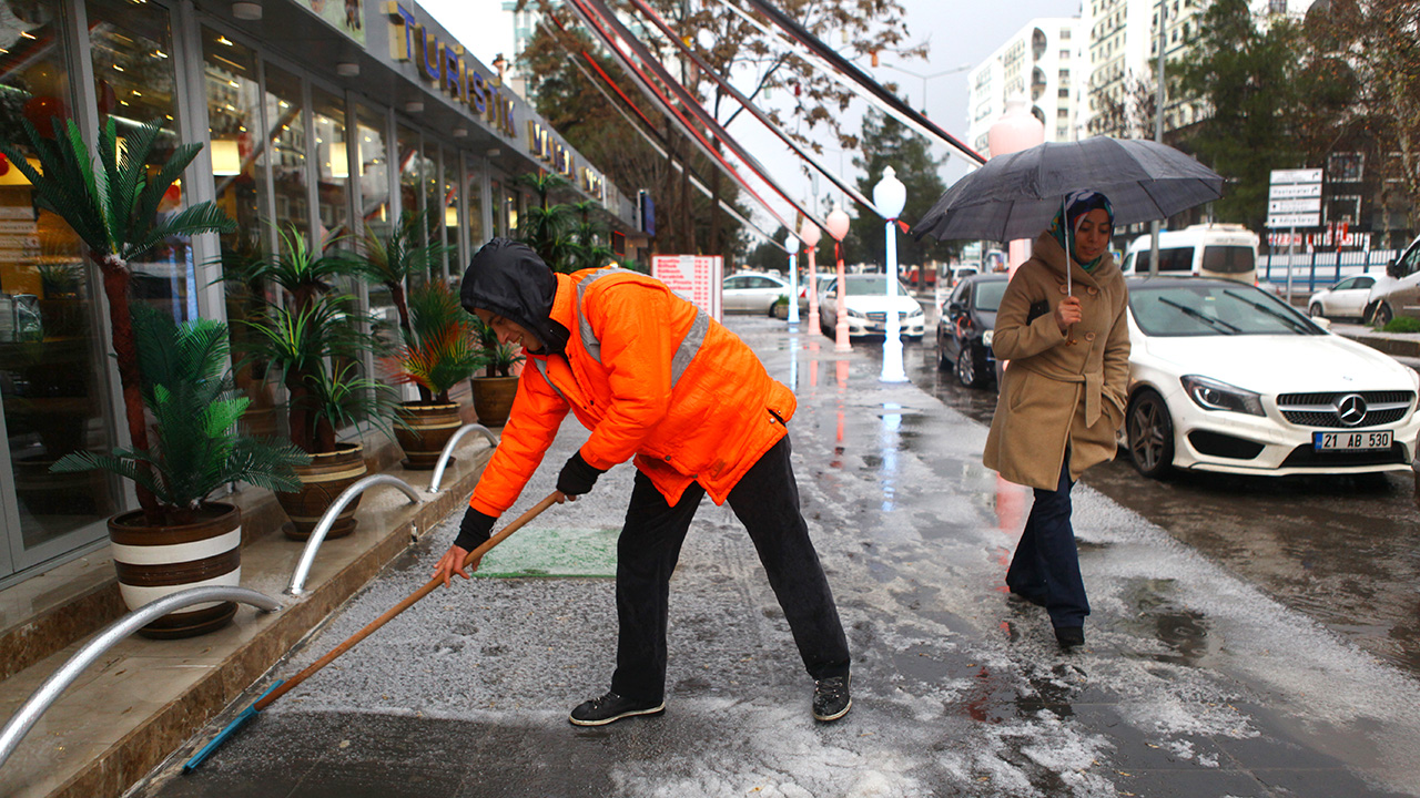 21 il için "sarı" uyarı: Sağanak, fırtına geliyor… 2