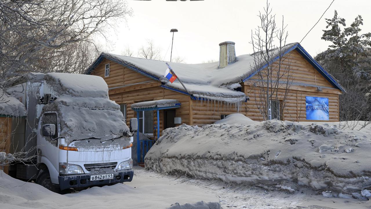 Shiveluch Yanardağı patladı: 60 yılın en büyük kül istilası 10