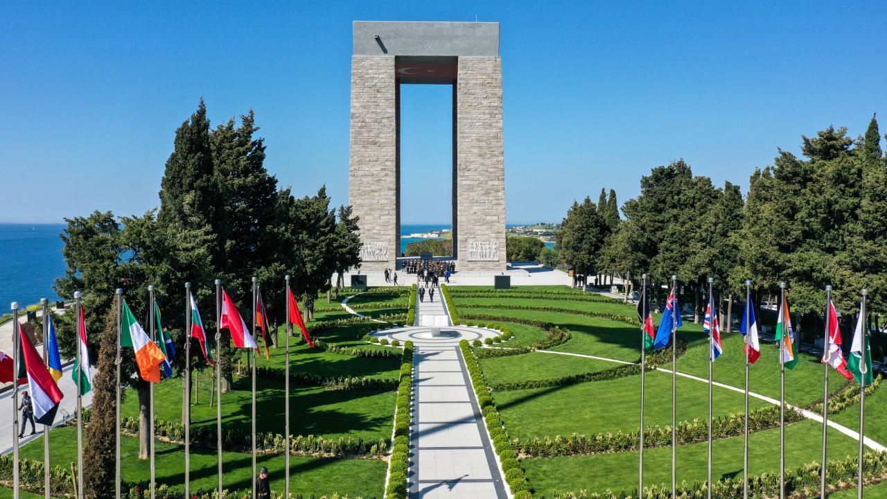 Çanakkale Kara Savaşlarının 108. Yılı'nda Şehitler Abidesi'nde tören düzenlendi 2
