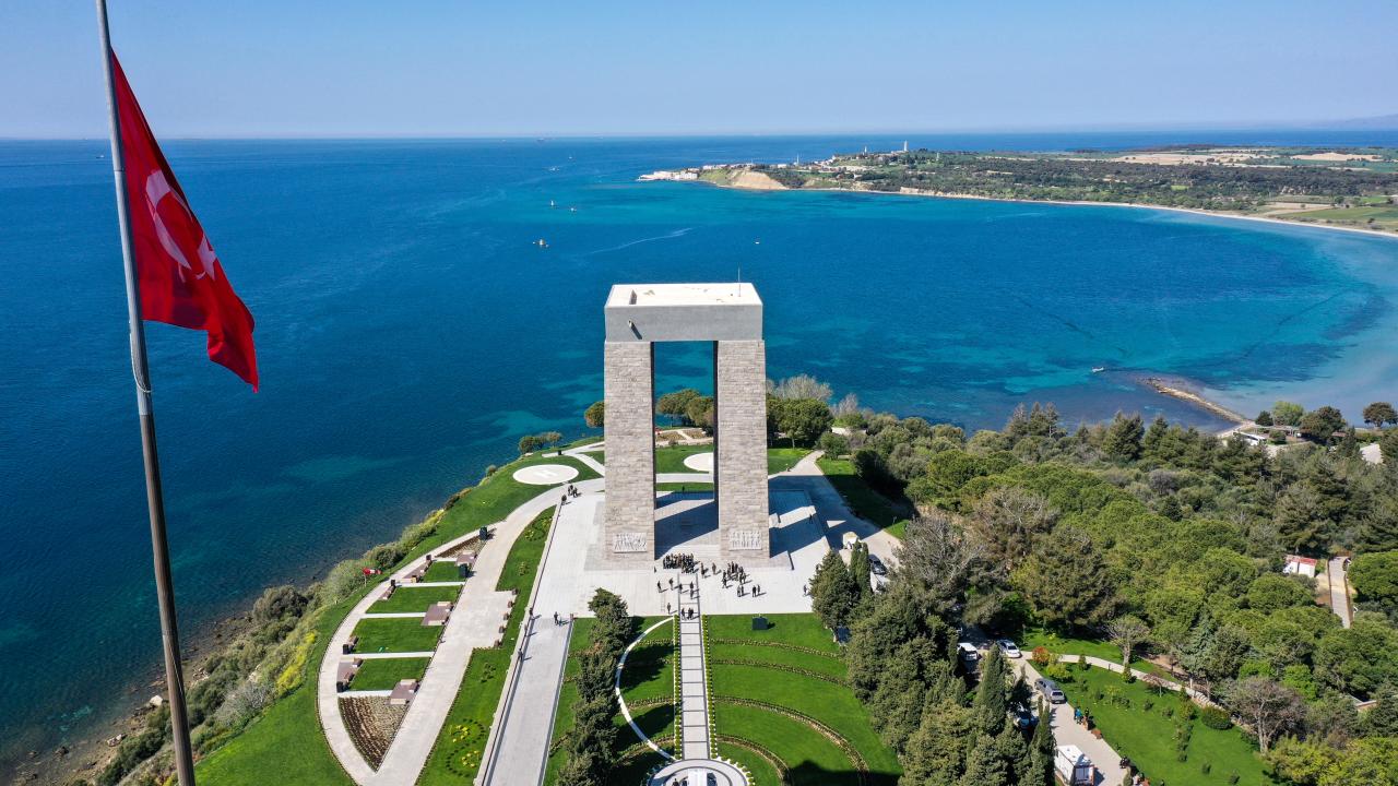 Çanakkale Kara Savaşlarının 108. Yılı'nda Şehitler Abidesi'nde tören düzenlendi 1