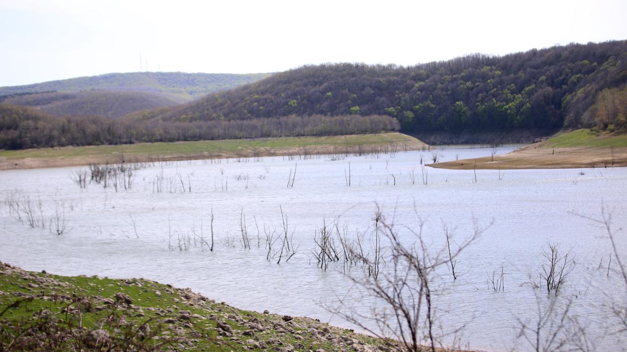 Nisan yağmurları kuruma noktasına gelen Kazandere Barajı'na "can suyu" oldu 5