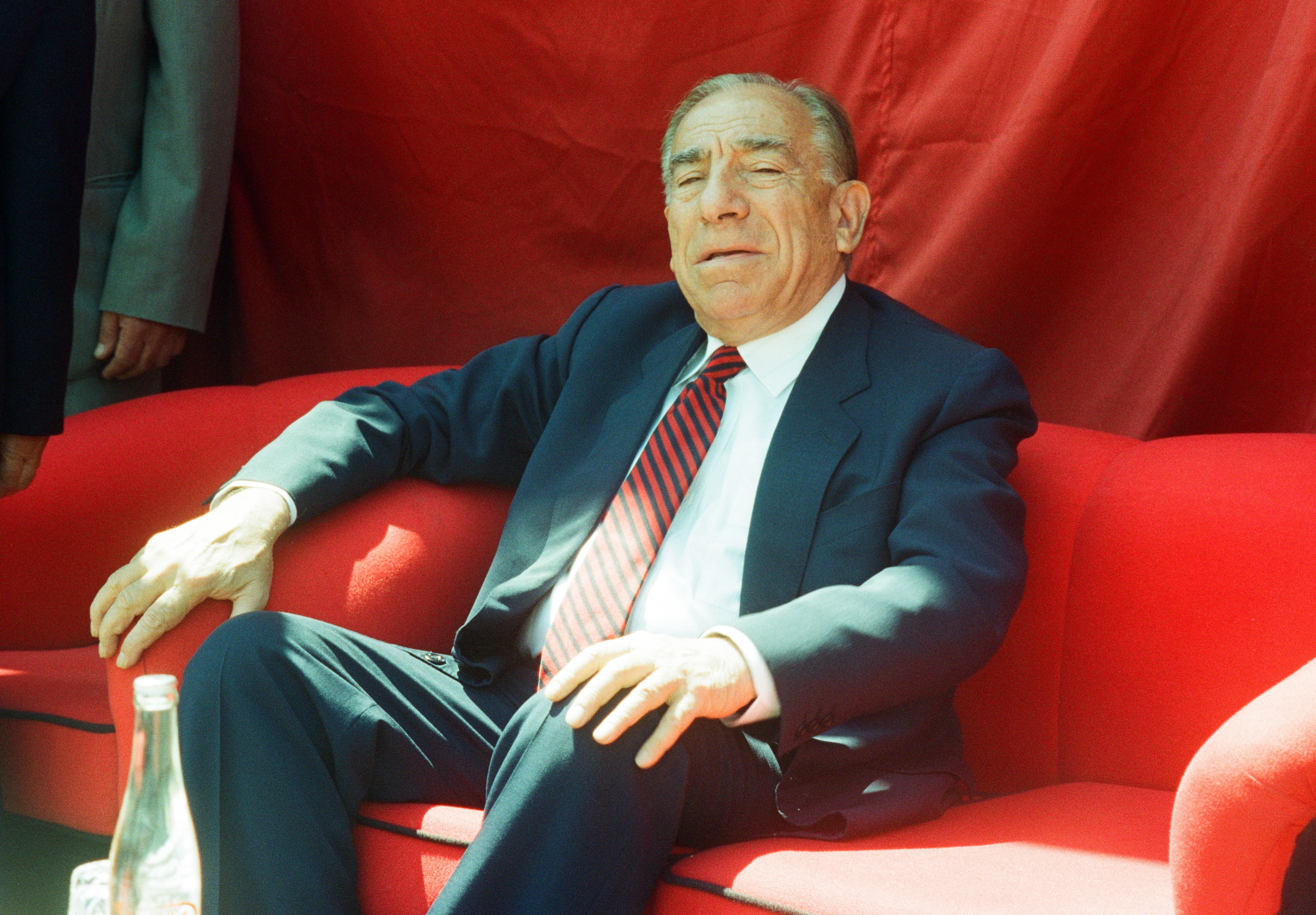 Ülkücü Hareketin lideri: Alparslan Türkeş 10