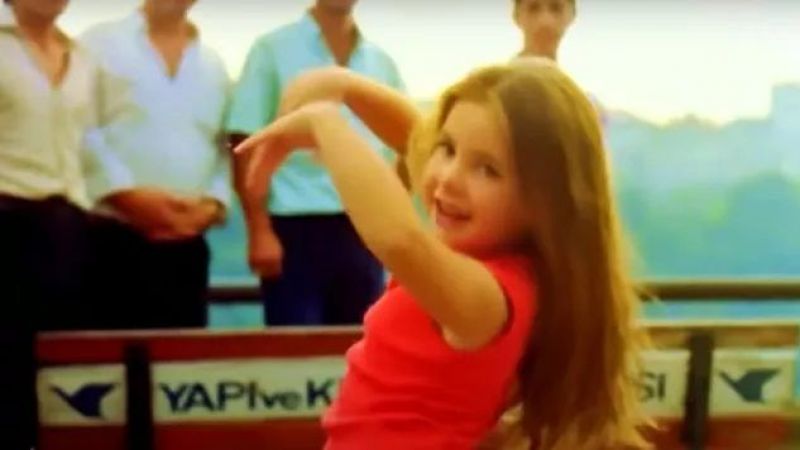 "Bu o tatlı kız mı?" Garip'in Fatoş'u 36 yılda öyle bir değişti ki... Ece Alton'un son hali şoke etti! 4