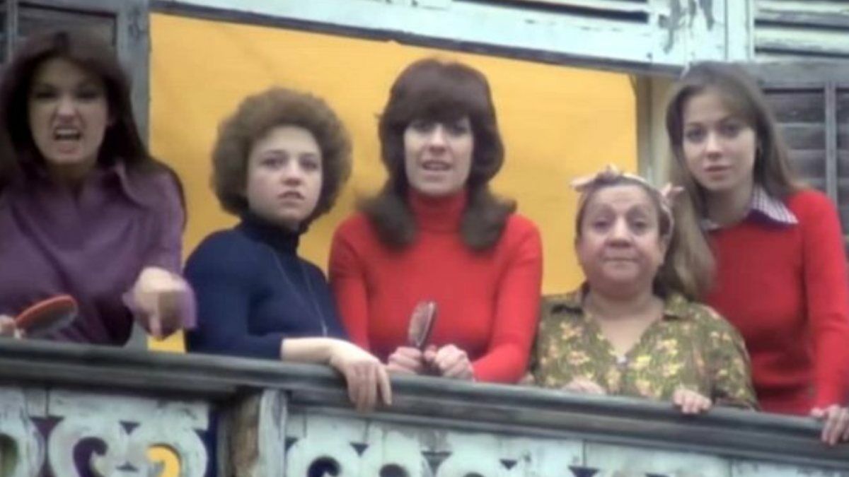 Gülen Gözler'in Kıvırcık Hasret'i adeta sırra kadem basmıştı! Lale Ilgaz'ın son hali 'zaman acımasız' dedirtti! 2