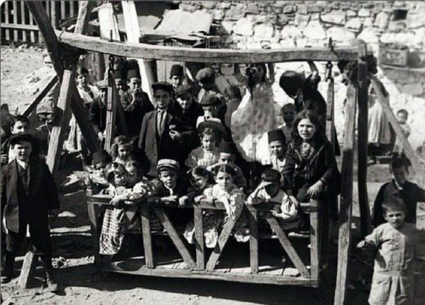 Nerede o eski bayramlar! İşte, geçmişten günümüze o görseller 22