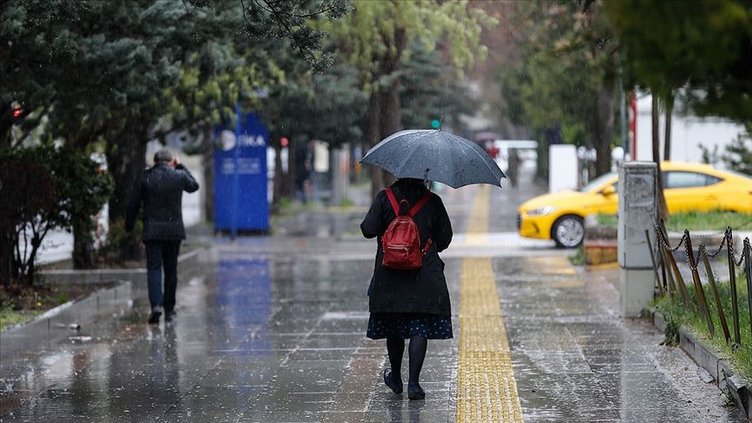 Meteoroloji'den son dakika hava durumu raporu! 12 il için sarı kodlu uyarı: Kuvvetli geliyor 9