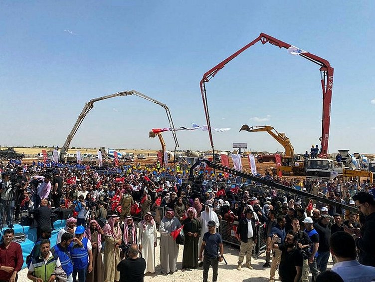 Suriyelilerin dönüş projesinde dev adım! Yıl sonuna kadar bitecek 10