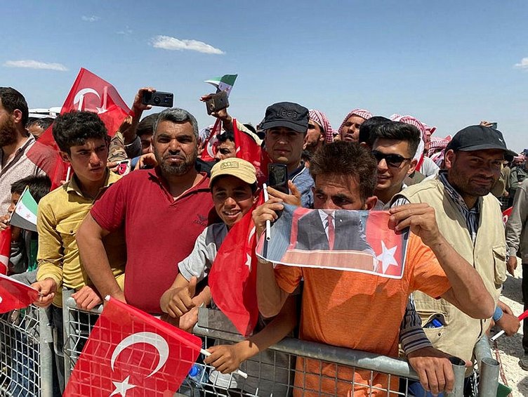 Suriyelilerin dönüş projesinde dev adım! Yıl sonuna kadar bitecek 6