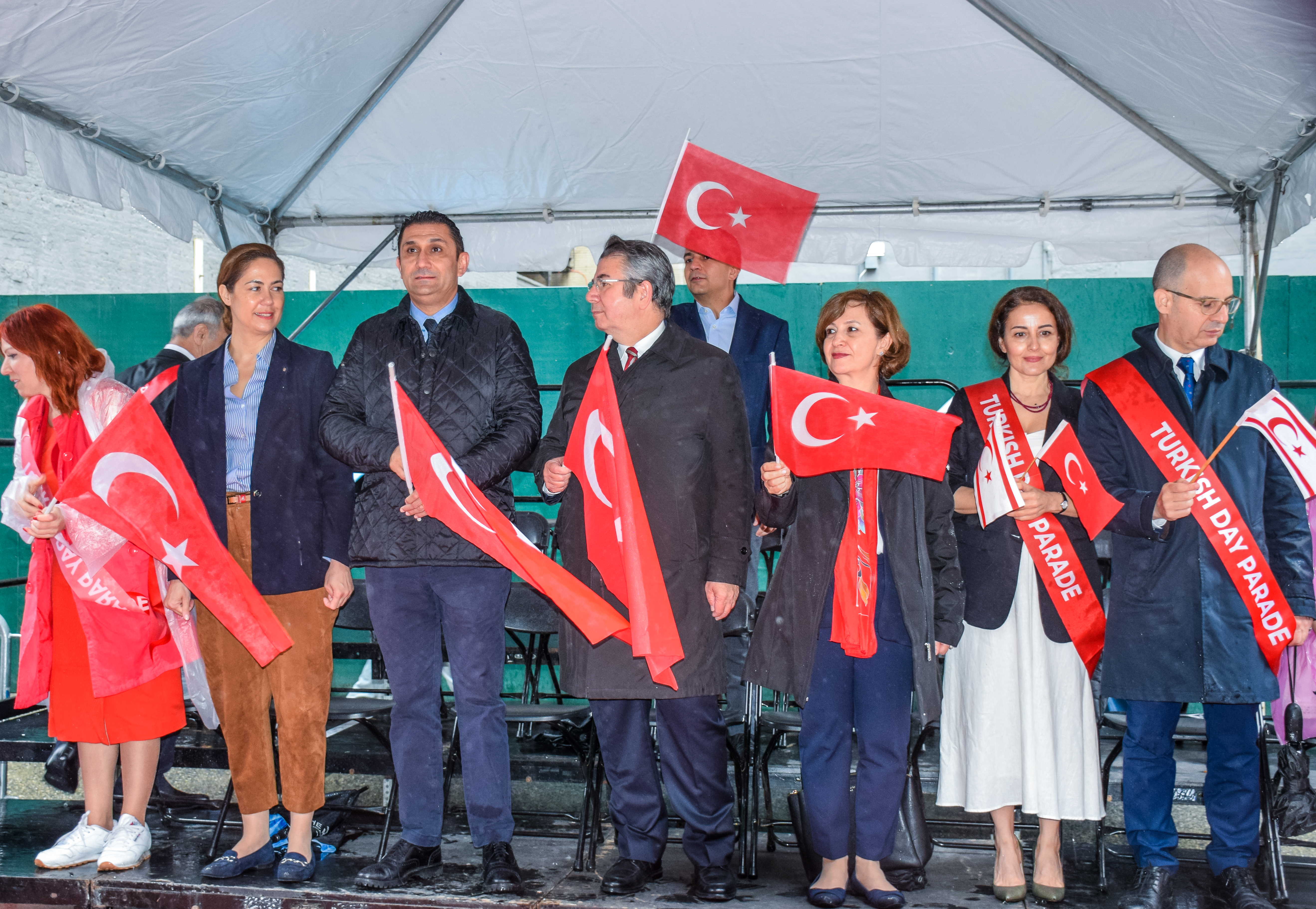 Her yer kırmızı beyaz oldu... New York'ta "Geleneksel Türk Günü Yürüyüşü" düzenlendi 10