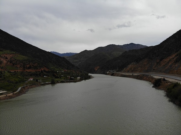Adeta çöle dönmüştü! Torul Baraj Gölü’nde son durum 10