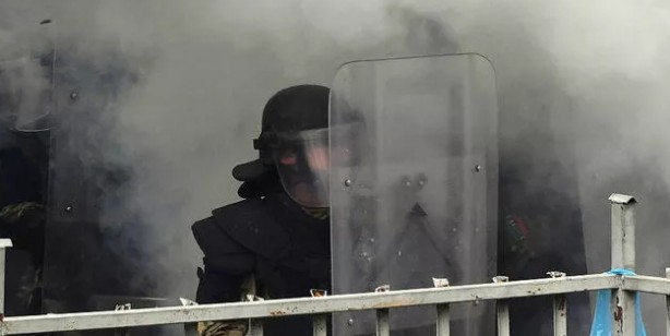 Balkanlar'da ortalık karıştı, tansiyon yükseldi! NATO'dan acil çağrı: Kabul edilemez, durdurun! Savaşın ayak sesleri... 2