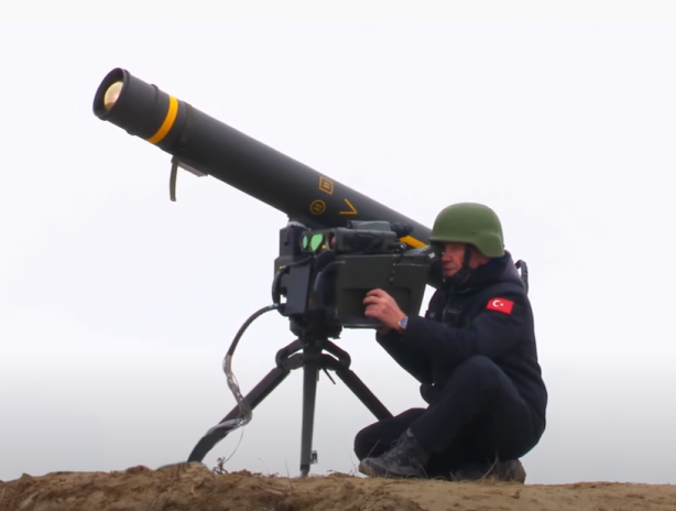 Türkiye'den füze, silah, havan sistemi ve ne varsa apar topar satın aldılar! Şaşkına çevirdiler 1