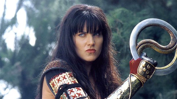 90'ların savaşçı prensesi Zeyna'ya yıllar acımadı! İşte Lucy Lawless'in son hali... 8