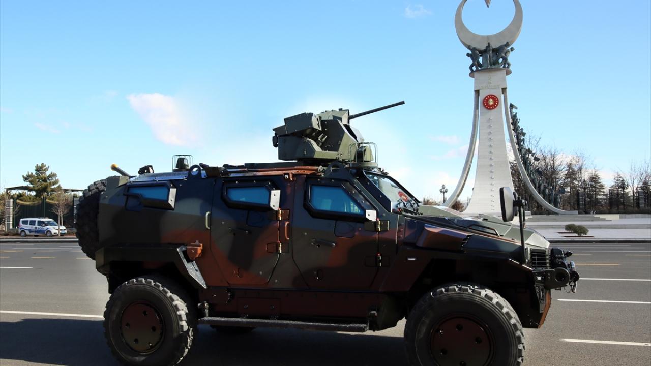 Türk zırhlısı Yörük 4x4 ilk görevine Külliye'de başladı 1