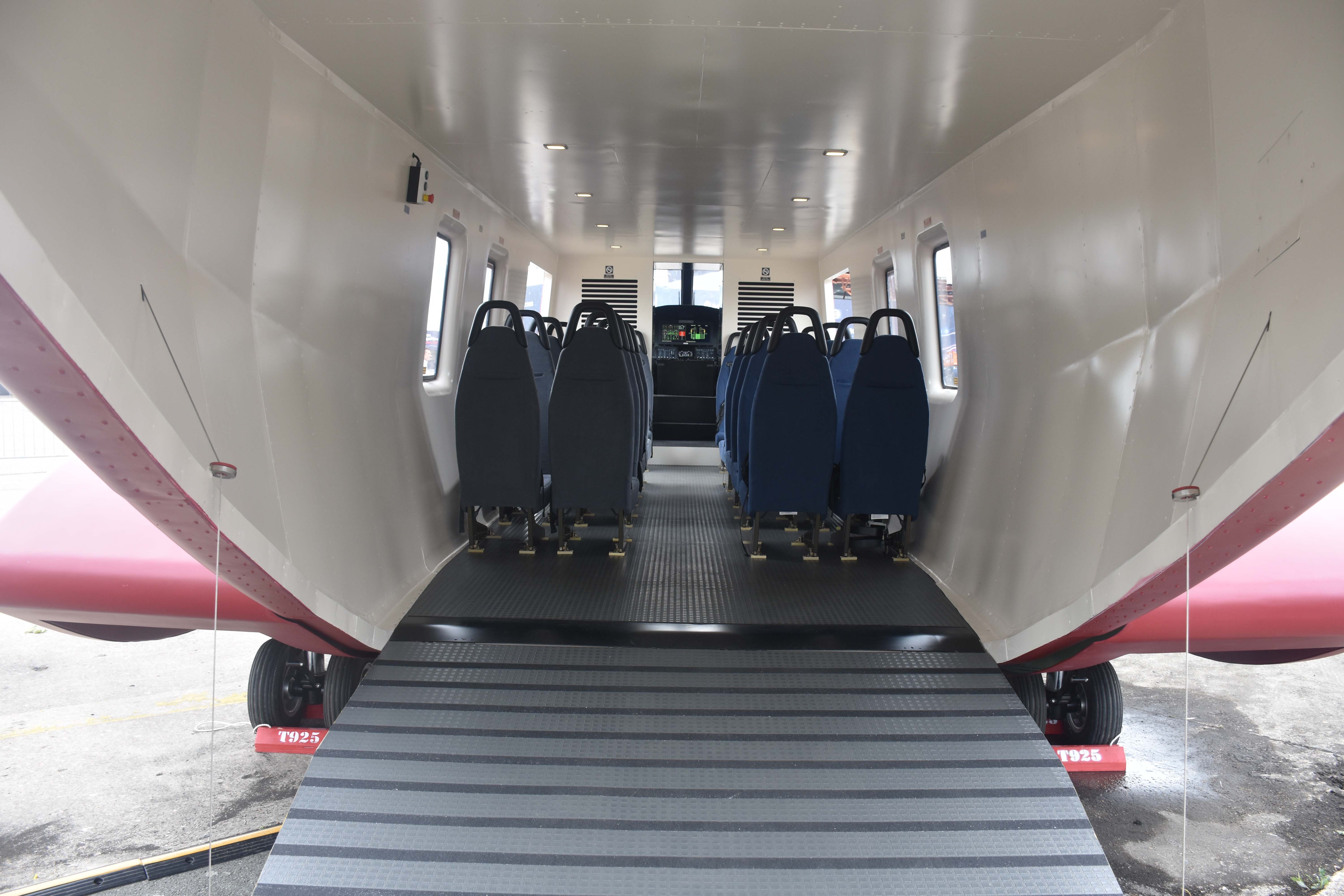 İlk kez vitrine çıktı! İşte Türkiye'nin yeni helikopteri T925 2