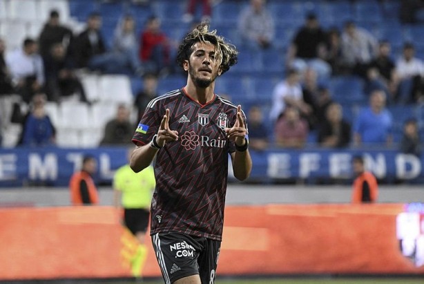 Beşiktaş'ta yaprak dökümü başladı! Şenol Güneş 5 yıldızın biletini kesti... 12