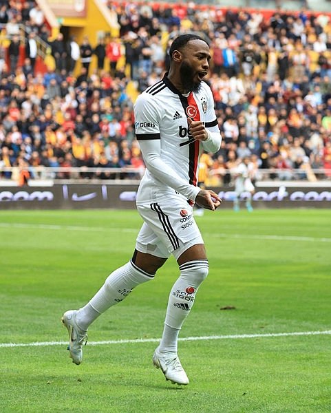 Beşiktaş'ta yaprak dökümü başladı! Şenol Güneş 5 yıldızın biletini kesti... 8