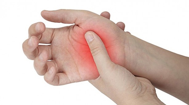 Elinizin uyuşma sebepleri sizi çok ama çok şaşırtacak! Neden olur? Uzmanından açık açık tüyoları 3