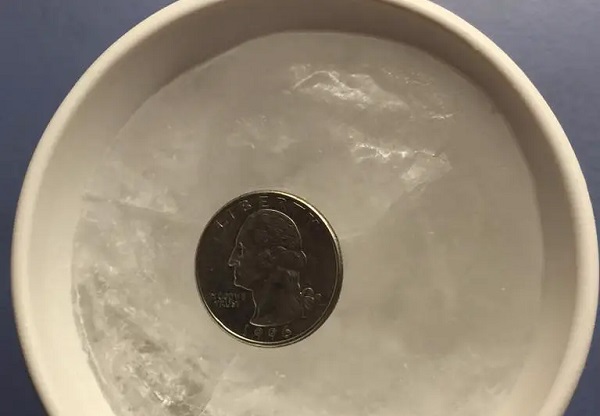 Eve döndüğünüzde gerçeği göreceksiniz! Buzdolabına 1 TL koyunca bakın ne oluyor 2