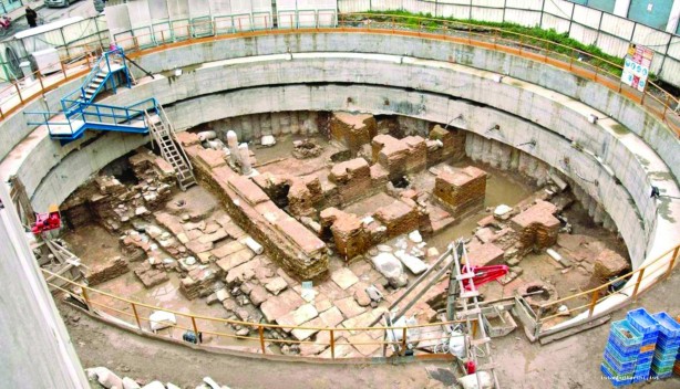 İstanbul'da denizin altından resmen hazine bulundu ama kazılar durma noktasına geldi! Şoke eden gelişme 12