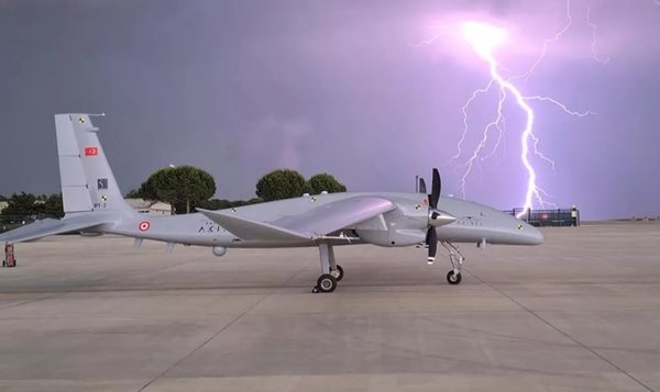 Selçuk Bayraktar'ın kapısını çaldılar! Asya ülkesi 'Bayraktar TB2 SİHA istiyoruz' diyerek dünyaya duyurdu 8