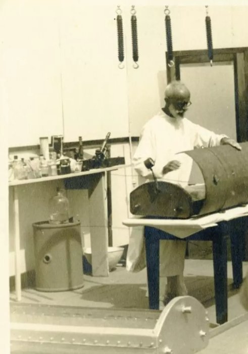 Aşık olduğu hastası öldükten sonra dahi peşini bırakmadı! Cesedini mezardan çıkardı! Çürümemesi için... 7