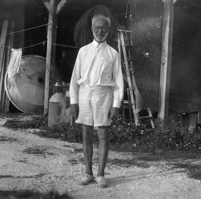 Aşık olduğu hastası öldükten sonra dahi peşini bırakmadı! Cesedini mezardan çıkardı! Çürümemesi için... 5