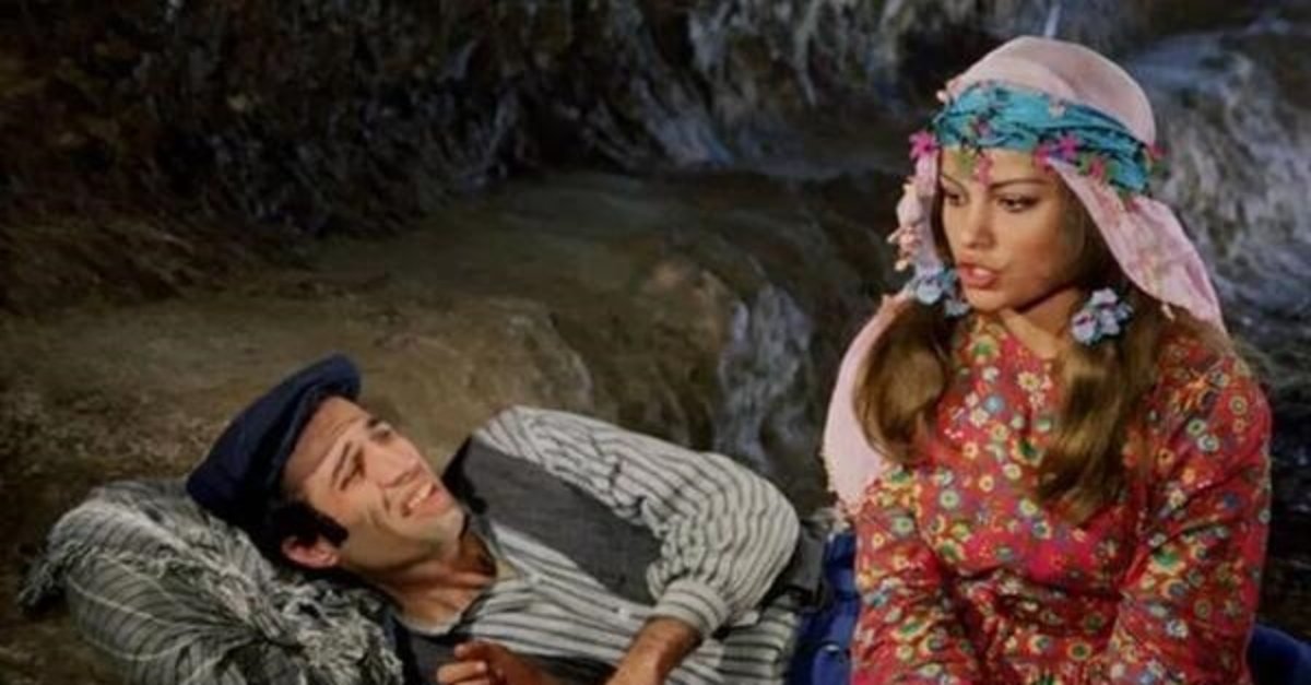 Salako'nun Emine'si, Kemal Sunal'ın en güzel partneri Meral Zeren'e yıllar acımasız davrandı! Böyle seslendi... 7