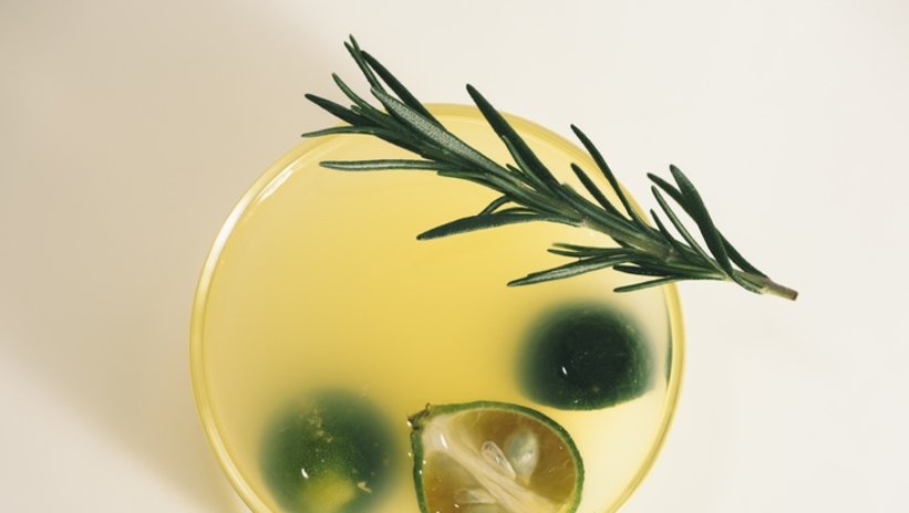 Vücutta "doğal klima" etkisi oluşturuyor: Bu yaz hiç "sıcak" demeyeceksiniz! Suyun içine birkaç damla... 1