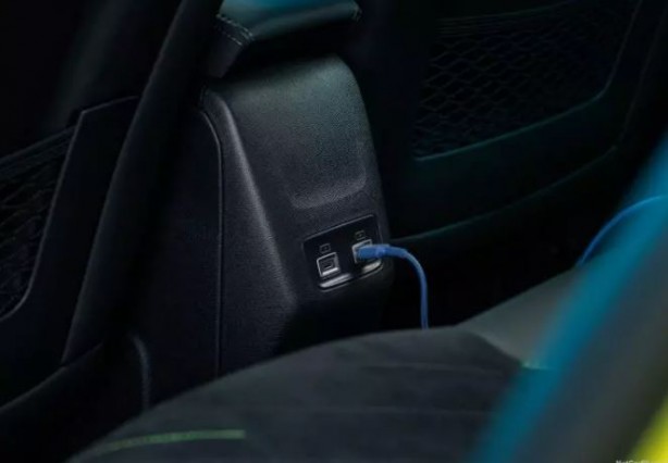 Avrupa'nın en çok satan otomobili yenilendi 4