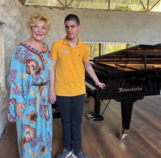 gorme-engelli-muzisyen-hasan-deniz-orak-16088443_9705_m