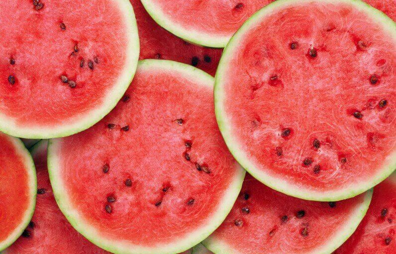 Aman dikkat! Karpuzu böyle yemek hastalık saçıyor! 11