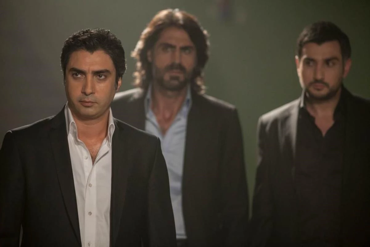 Kurtlar Vadisi'nin senaristleri kolları sıvadı! Yeni dizinin konusu heyecanlandırdı 6