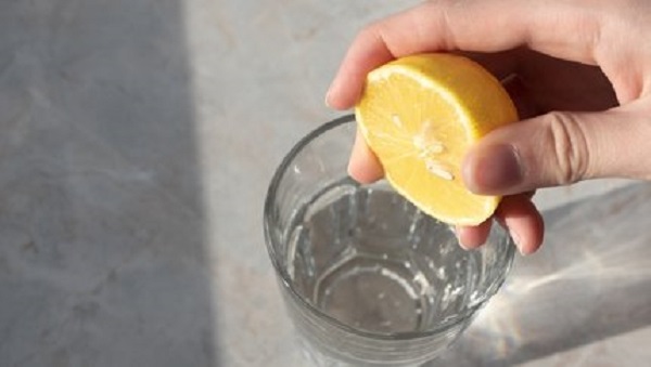 Limonlu su gerçekten faydalı mı? Canan Karatay'dan şaşırtan açıklama 2