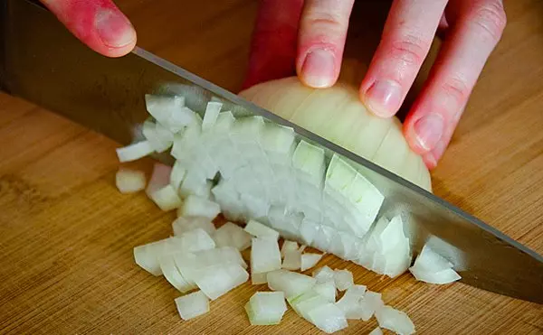 Resmen kansere davetiye çıkarıyor! Canan Karatay'dan soğanla ilgili ezber bozan açıklama! 11