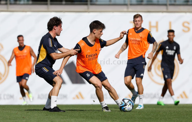 tek-antrenman-yetti-real-madrid-in-hocasi-16107833_4164_m