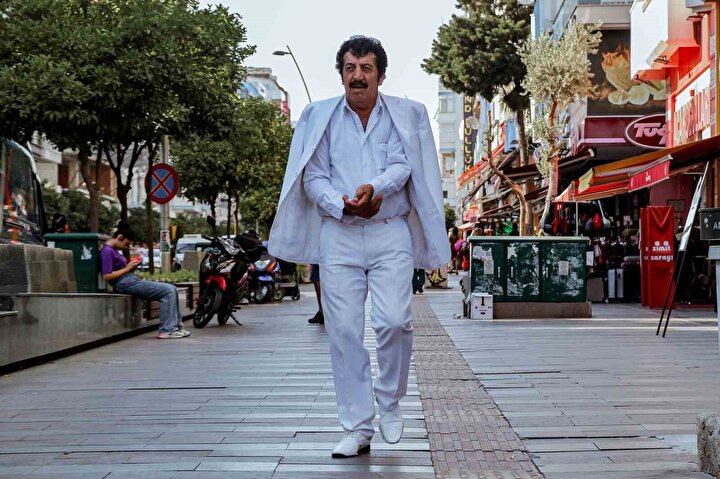 Şaşkına çeviren benzerlik! Onu gören rahmet diliyor… 1