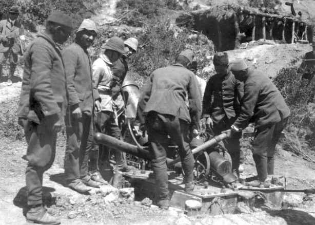 Çanakkale Cephesi’ne ait deniliyordu... Meşhur fotoğrafın sırrı çözüldü 2