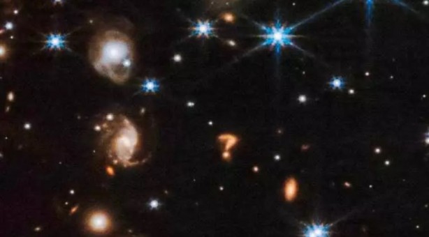 Mükemmel, bir o kadar da ürkütücü! Uzayda çekilen görüntü "soru işaretlerine" neden oldu 11