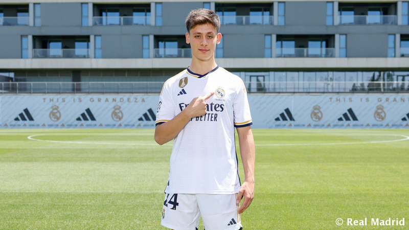 2023-24 sezonunun rekorları! Süper Lig'deki en pahalı futbolcu satışları 12