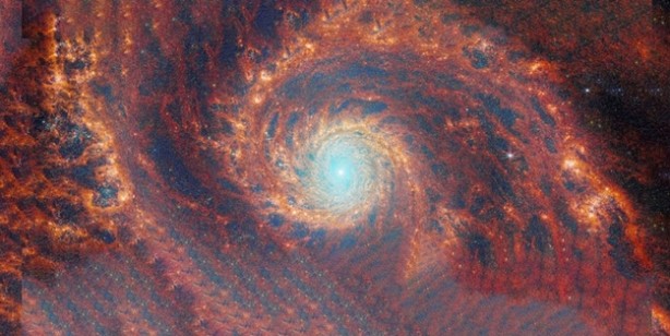 James Webb Uzay Teleskobu şimdiye kadarki en çarpıcı görüntülerinden birini kaydetti 1