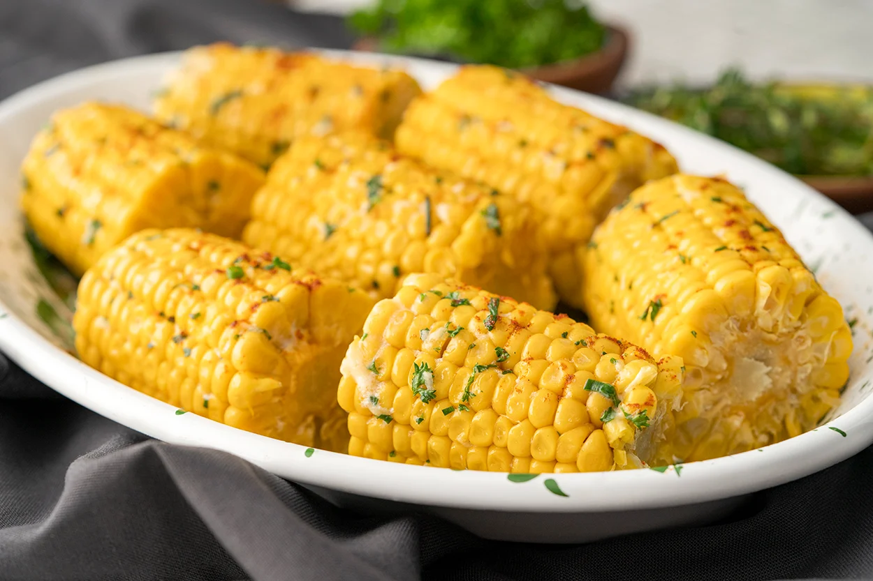 Bilenler, bir damlasını bile dökmüyor! Haşlanmış mısırın suyu tam bir şifa deposu çıktı! 5