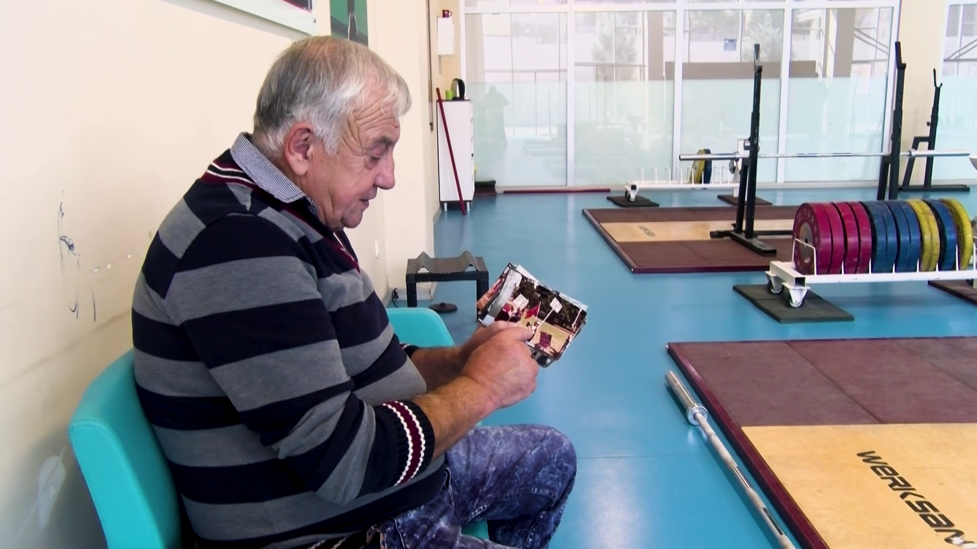 Naim Süleymanoğlu’nun o fotoğrafları ilk kez gün yüzüne çıktı 8