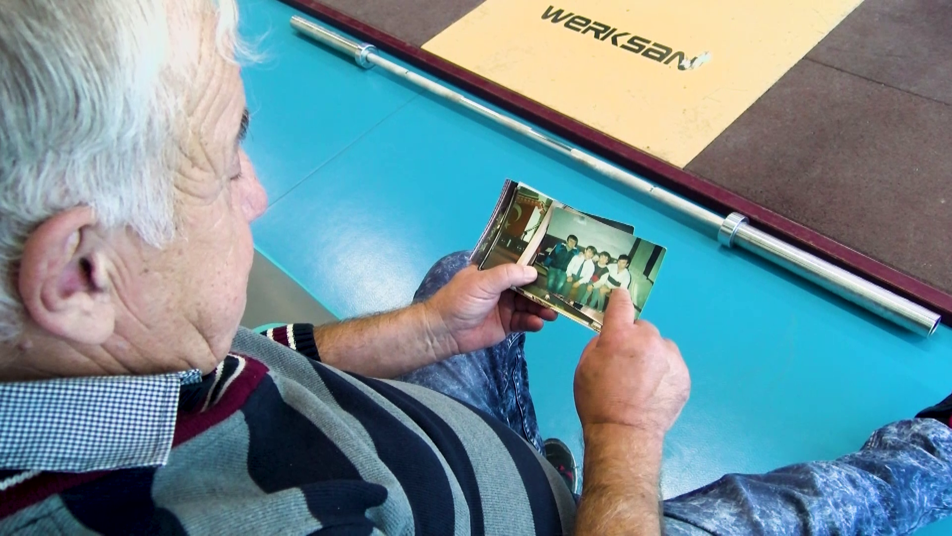 Naim Süleymanoğlu’nun o fotoğrafları ilk kez gün yüzüne çıktı 6