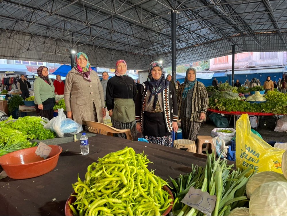 Ata'ya özlem: 09.05'te Türkiye'de hayat durdu 10