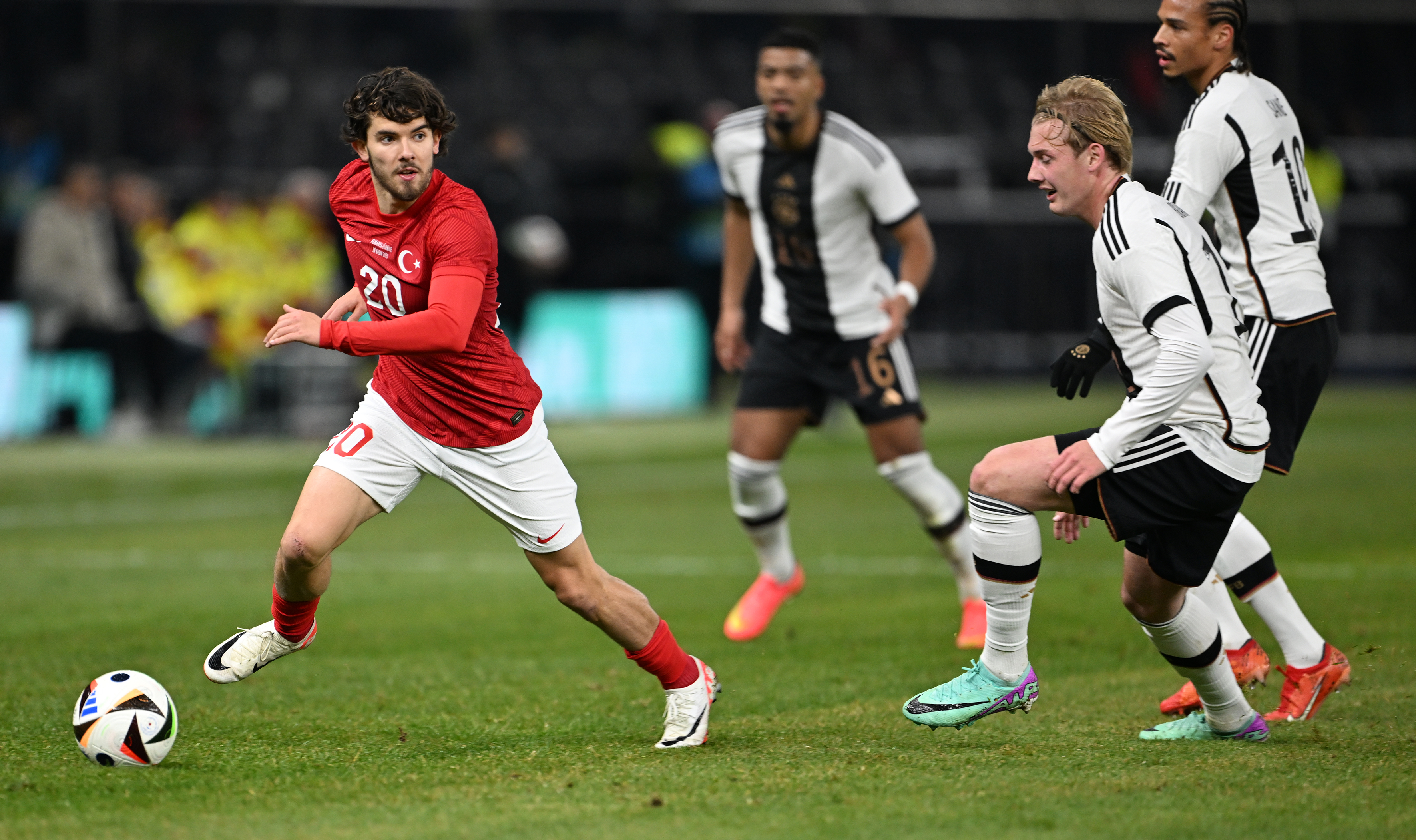 Alman basını Türkiye mağlubiyetini böyle gördü: 'Deplasman gibiydi' 1